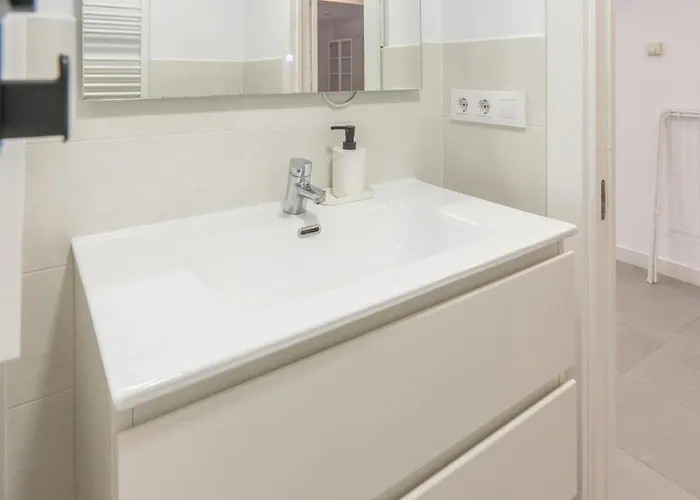 Fuente Del Prado Apartment *